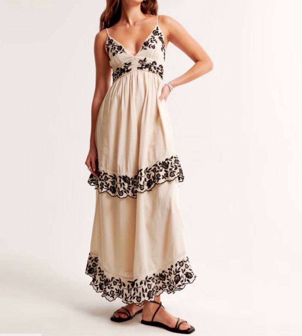 Abercrombie & Fitch Tiered Ruffle Maxi Dress Small Cream Black Embroidered